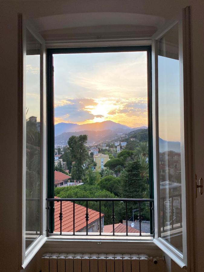 Casa Petra - Appartamento Vista Mare Citta Vecchia Bordighera Exterior foto